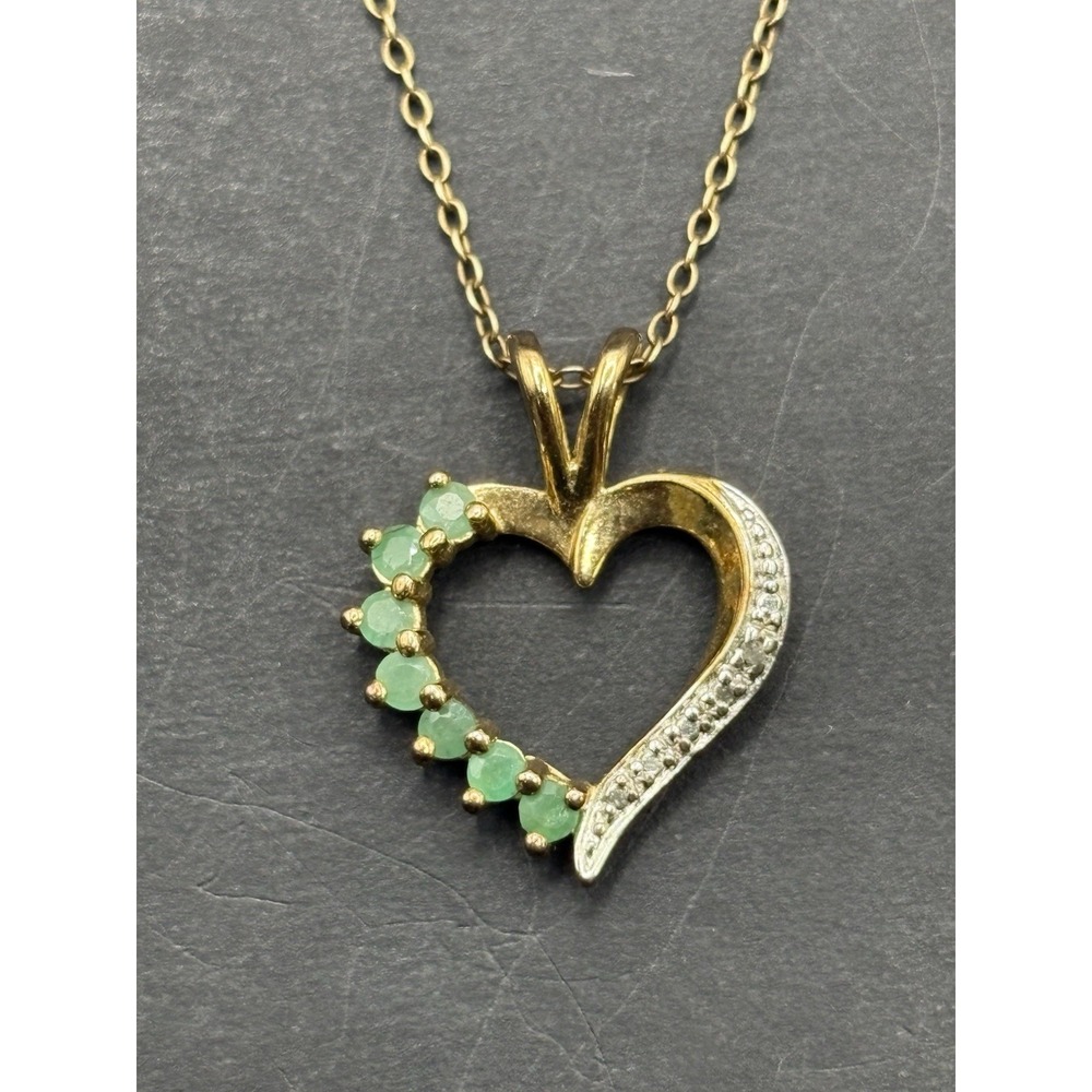 Vintage 18" Gold Sterling Silver Genuine Emerald Heart Pendant Necklace H4